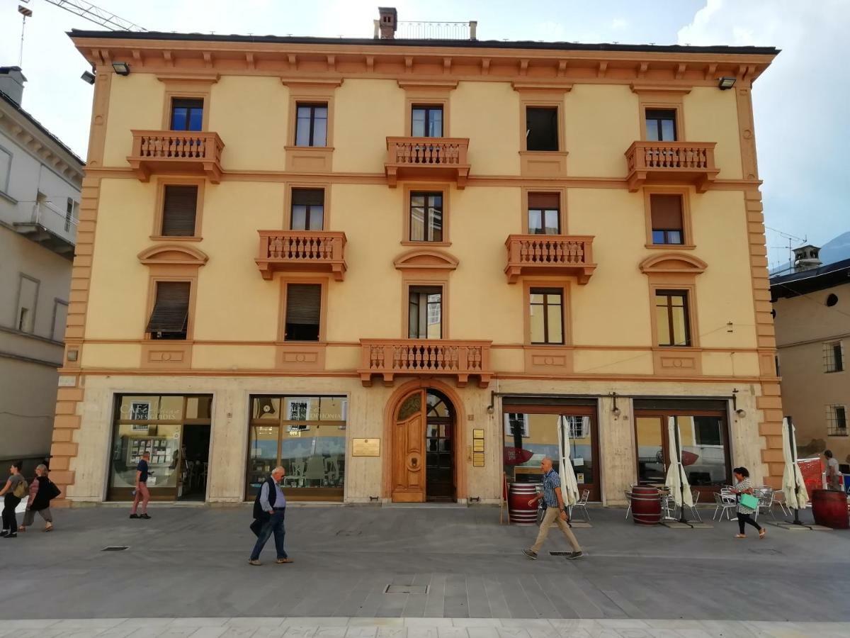Mansarda Del Sole, Nel Cuore Di Aosta Ngoại thất bức ảnh